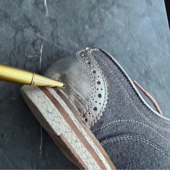 Ted Baker London Silver Metallic Brogue Oxford Shoes Women Size US8/EUR39 - Picture 12 of 13